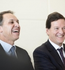 Von links: Americamovil CEO Daniel Hajj, Amerivamovil CFO Carloo Garcia Moreno.