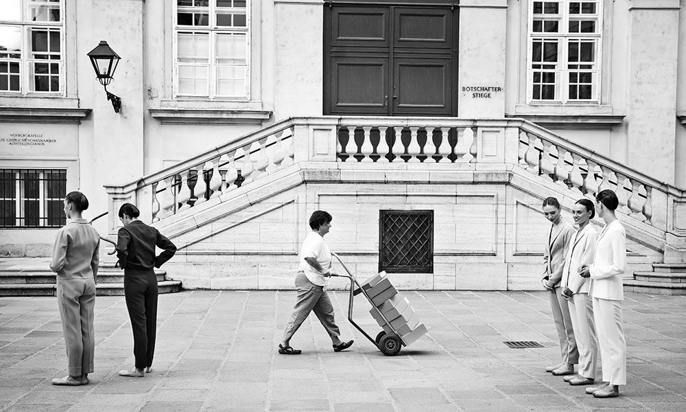 Neujahrskonzert 2026. Tänzer des Wiener Staatsballetts, Choreografie John Neumeier. Dreharbeiten in der Wiener Hofburg. © Thomas Jantzen / ORF